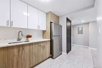 35-20 146 Street #3B, Flushing, NY 11354 - Photo 7