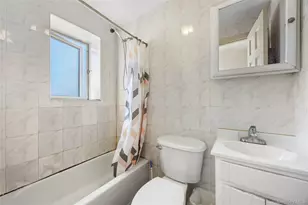 131-44 40th Rd, Flushing, NY 11354 - Photo 5