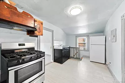 228 N 5th Avenue, Mount Vernon, NY 10550 - Photo 23