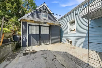 228 N 5th Avenue, Mount Vernon, NY 10550 - Photo 3