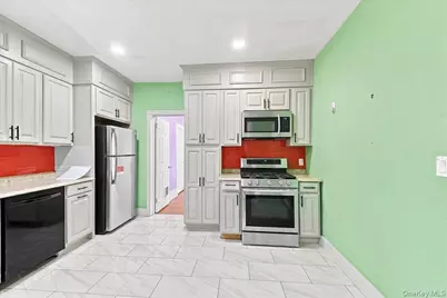 228 N 5th Avenue, Mount Vernon, NY 10550 - Photo 7