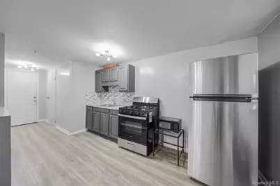 1318 East 58th Street #1, Brooklyn, NY 11234 - Photo 5
