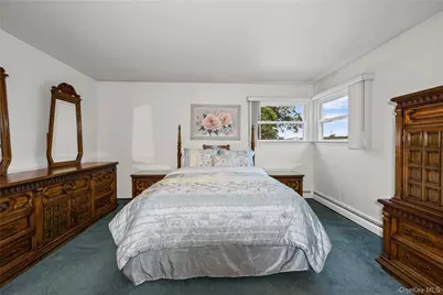 93 Toronto Avenue, Massapequa, NY 11758 - Photo 15