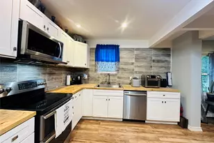 14 Macdonnell Heights, Poughkeepsie, NY 12603 - Photo 7