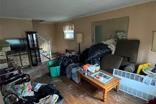 283 Doherty Ave, Elmont, NY 11003 - Photo 3