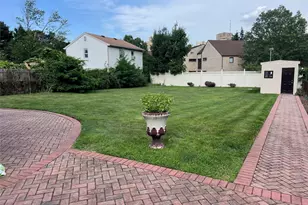 106 Lawrence St, Uniondale, NY 11553 - Photo 3