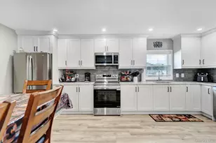 103 Queens Ave, West Babylon, NY 11704 - Photo 9