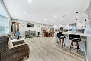 103 Queens Ave, West Babylon, NY 11704 - Photo 5