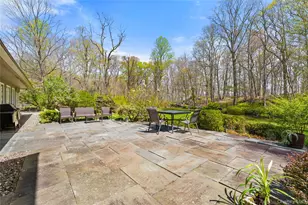 60 Old Aspetong Rd, Katonah, NY 10536 - Photo 13