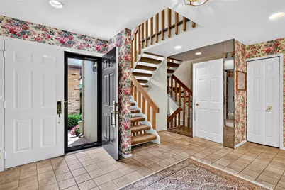 37 Woodland Drive, Roslyn, NY 11576 - Photo 7