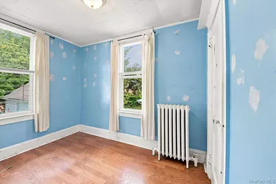860 Hollywood Avenue, Bronx, NY 10465 - Photo 13
