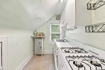 860 Hollywood Avenue, Bronx, NY 10465 - Photo 23