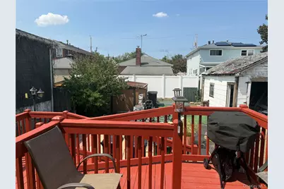 18 Van Riper Street, New York, NY 10302 - Photo 7