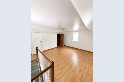8815 215th Street, Queens Village, NY 11427 - Photo 7