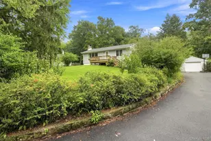 31 Red Barn Rd, Pine Bush, NY 12566 - Photo 37