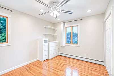 6 North Avenue, Smithtown, NY 11787 - Photo 21