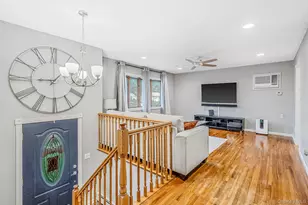 6 North Ave, Smithtown, NY 11787 - Photo 9