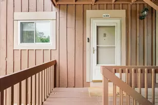 139 Sterling St, Beacon, NY 12508 - Photo 25