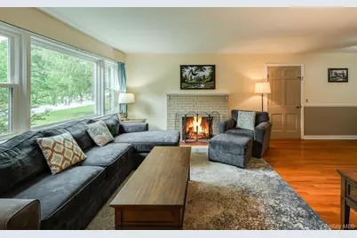 64 Alda Drive, Poughkeepsie, NY 12603 - Photo 5