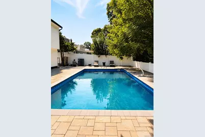 378 Lakeshore Boulevard, Massapequa Park, NY 11762 - Photo 13