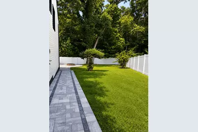 378 Lakeshore Boulevard, Massapequa Park, NY 11762 - Photo 7