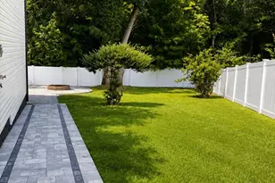 378 Lakeshore Blvd, Massapequa Park, NY 11762 - Photo 7