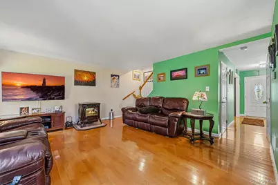 6 E Shore Road, Greenwood Lake, NY 10925 - Photo 17