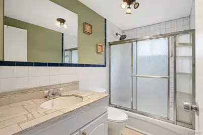 45 Massachusetts Avenue, Bay Shore, NY 11706 - Photo 11