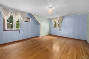 868 Spring Ave, Uniondale, NY 11553 - Photo 35