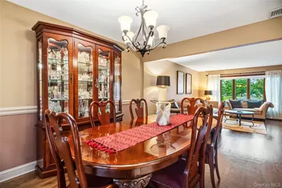 118 Chester Avenue, Massapequa Park, NY 11762 - Photo 11