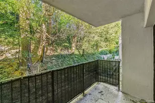 130 Colonial Pkwy, Yonkers, NY 10710 - Photo 35