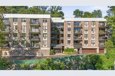 130 Colonial Parkway #3L, Yonkers, NY 10710 - Photo 3
