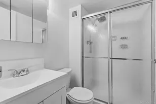 130 Colonial Pkwy, Yonkers, NY 10710 - Photo 31