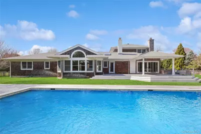 8 Niamogue Lane, Quogue, NY 11959 - Photo 1