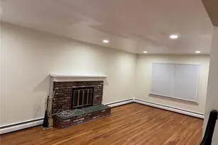 23 Jerome Rd, Syosset, NY 11791 - Photo 9