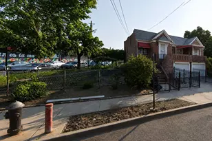 48-05 Poyer St, Elmhurst, NY 11373 - Photo 3