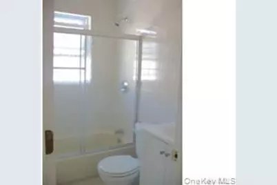 10329 Woodhaven Boulevard #2nd Floor, Ozone Park, NY 11417 - Photo 7