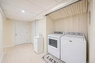 24 Alma Ave, Lake Grove, NY 11755 - Photo 21
