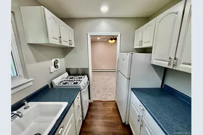 321 Titusville Road #F102, Poughkeepsie, NY 12603 - Photo 5