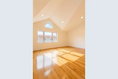 114-26 Dalian Court, College Point, NY 11356 - Photo 37