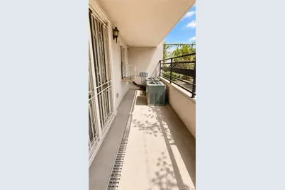 114-26 Dalian Court, College Point, NY 11356 - Photo 17