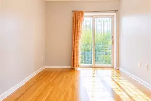114-26 Dalian Ct, College Point, NY 11356 - Photo 3