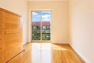 114-26 Dalian Ct, College Point, NY 11356 - Photo 21