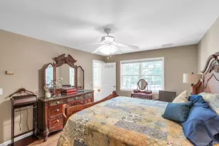 61 Washington Heights Ave, Hampton Bays, NY 11946 - Photo 19