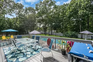 61 Washington Heights Ave, Hampton Bays, NY 11946 - Photo 21