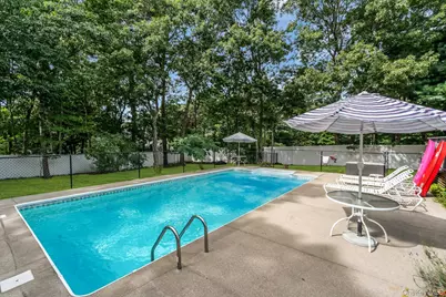 61 Washington Heights Avenue, Hampton Bays, NY 11946 - Photo 27