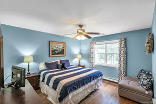 61 Washington Heights Ave, Hampton Bays, NY 11946 - Photo 13
