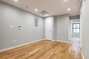 126-15 Jamaica Ave, Richmond Hill, NY 11418 - Photo 5