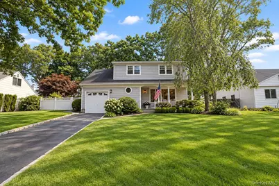 25 Dellmarie Lane, Nesconset, NY 11767 - Photo 1