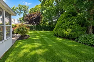 25 Dellmarie Ln, Nesconset, NY 11767 - Photo 35